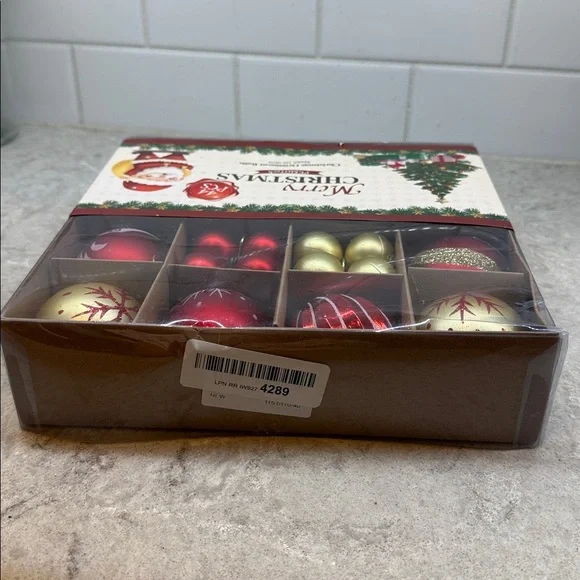 Christmas Ornament Balls Set of 44 - Red and Gold. Brand new in box - Picture 4 of 5